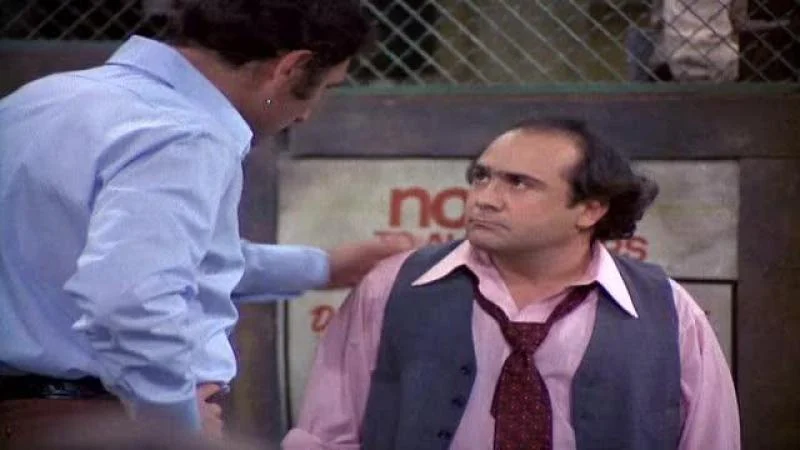 Кадры из сериала Такси (1978)