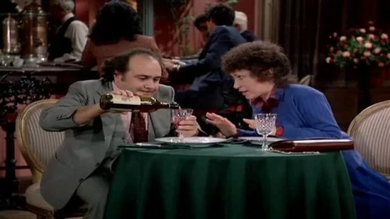 Кадры из сериала Такси (1978)